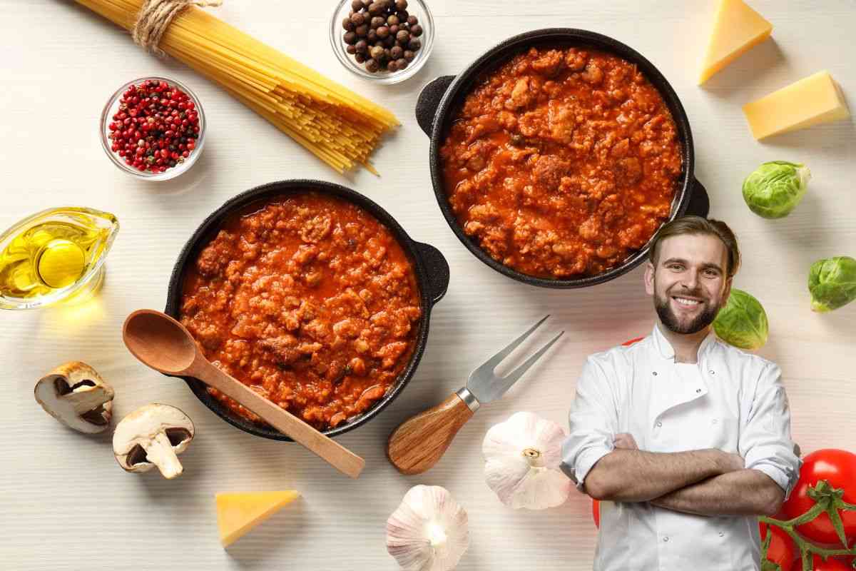 due pentole con il ragù